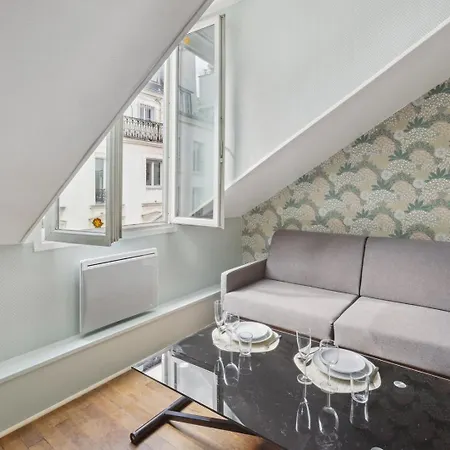 512 Folie - Superb In Apartman Párizs